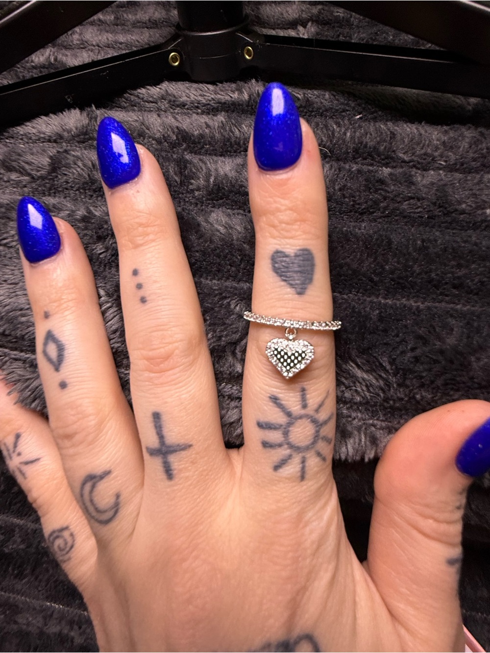 Silver Heart dangle Charm Ring